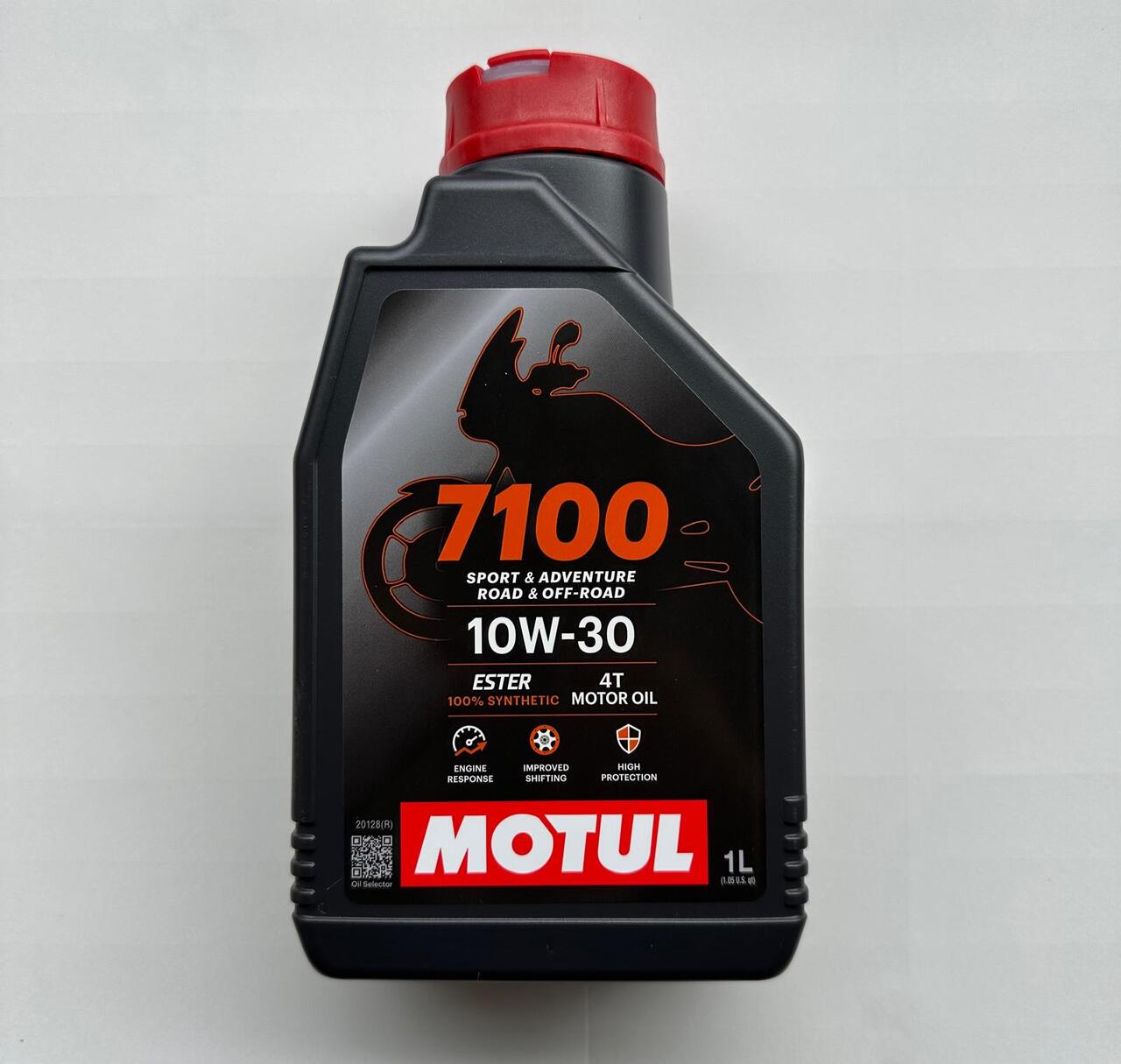 MOTUL 7100 10W30 4T 1LT MOTOSİKLET YAĞI